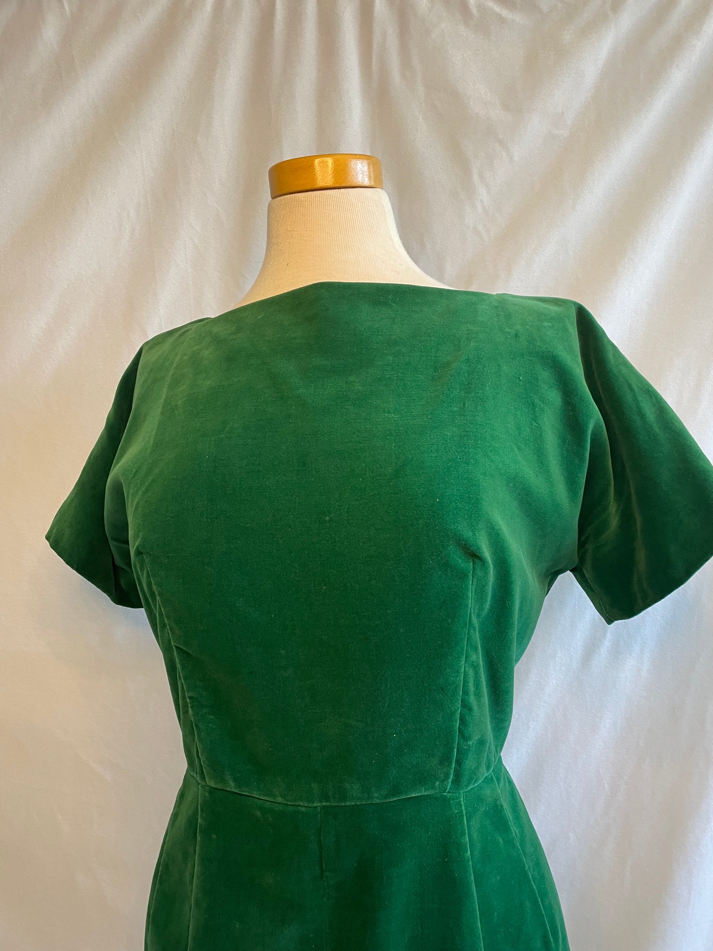 Vintage 60's Green Velvet Pencil Dress