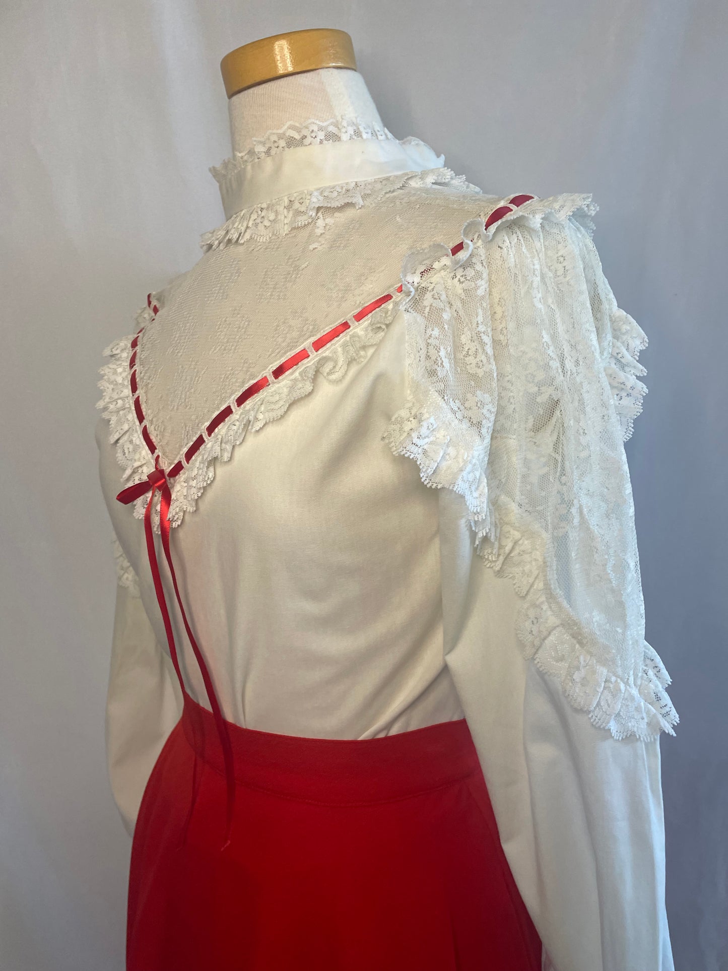 Vintage 1970s Lace and Ribbon Blouse