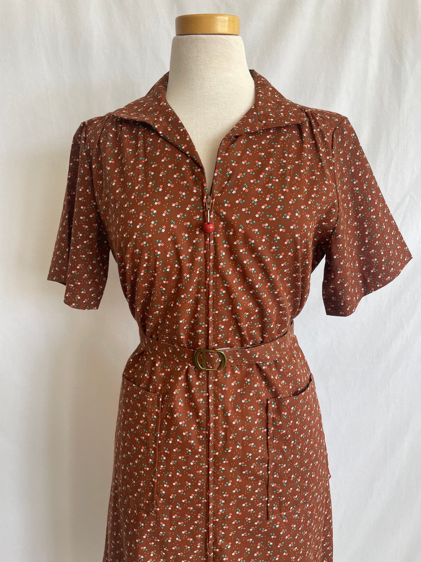 Vintage 1960's Carolina Maid Dress