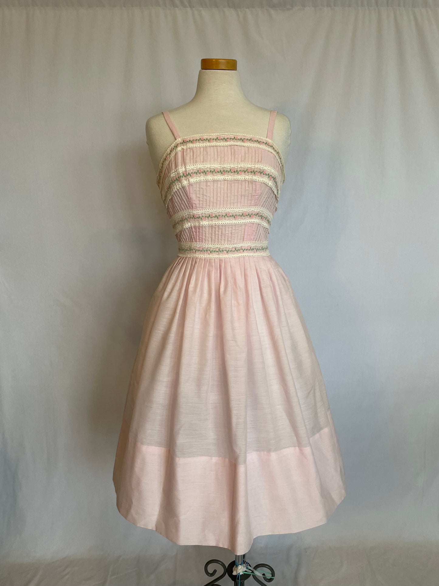Vintage 1950s L'aiglon Pink Dress and Sweater